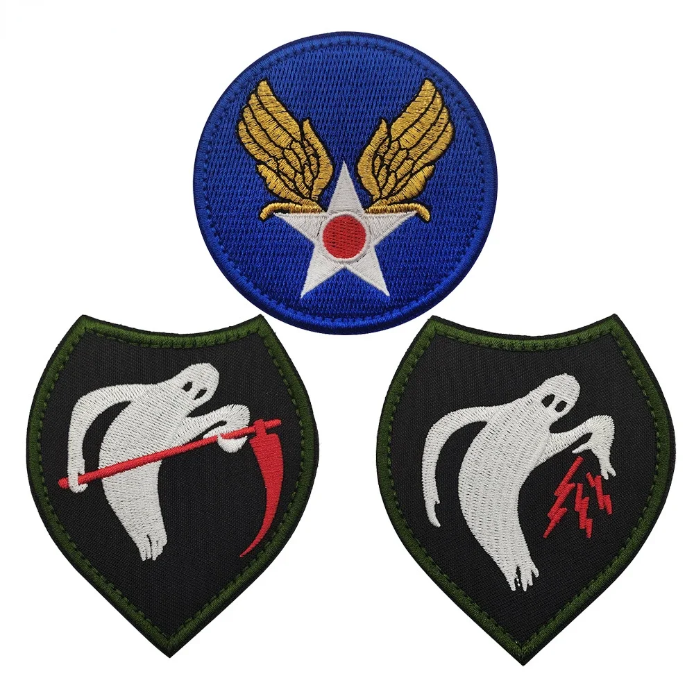 Parche bordado con diseño militar histórico