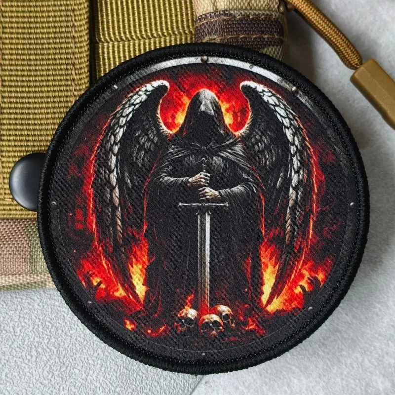 Parche táctico alas de ángel y calavera con velcro para ropa - imagen 4