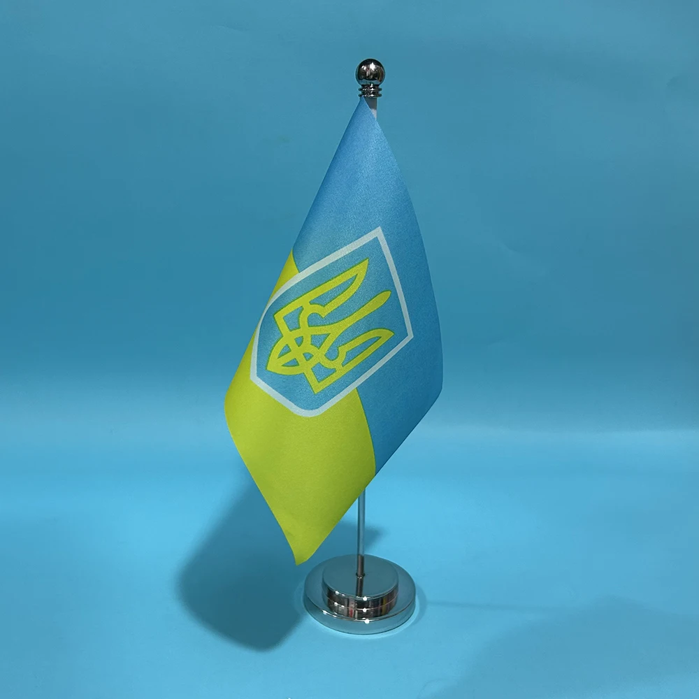 Bandera de escritorio con soporte