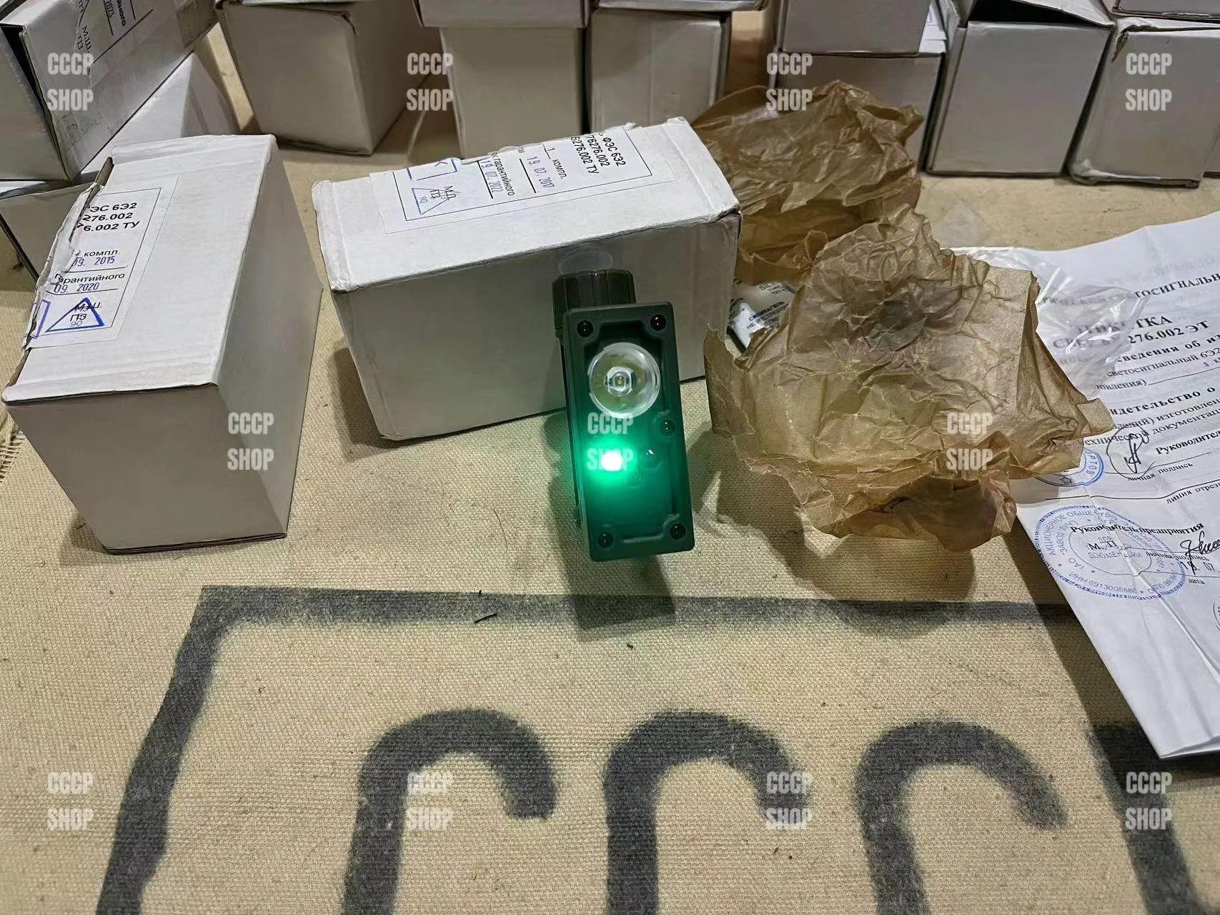 Carcasa resistente y diseño táctico
