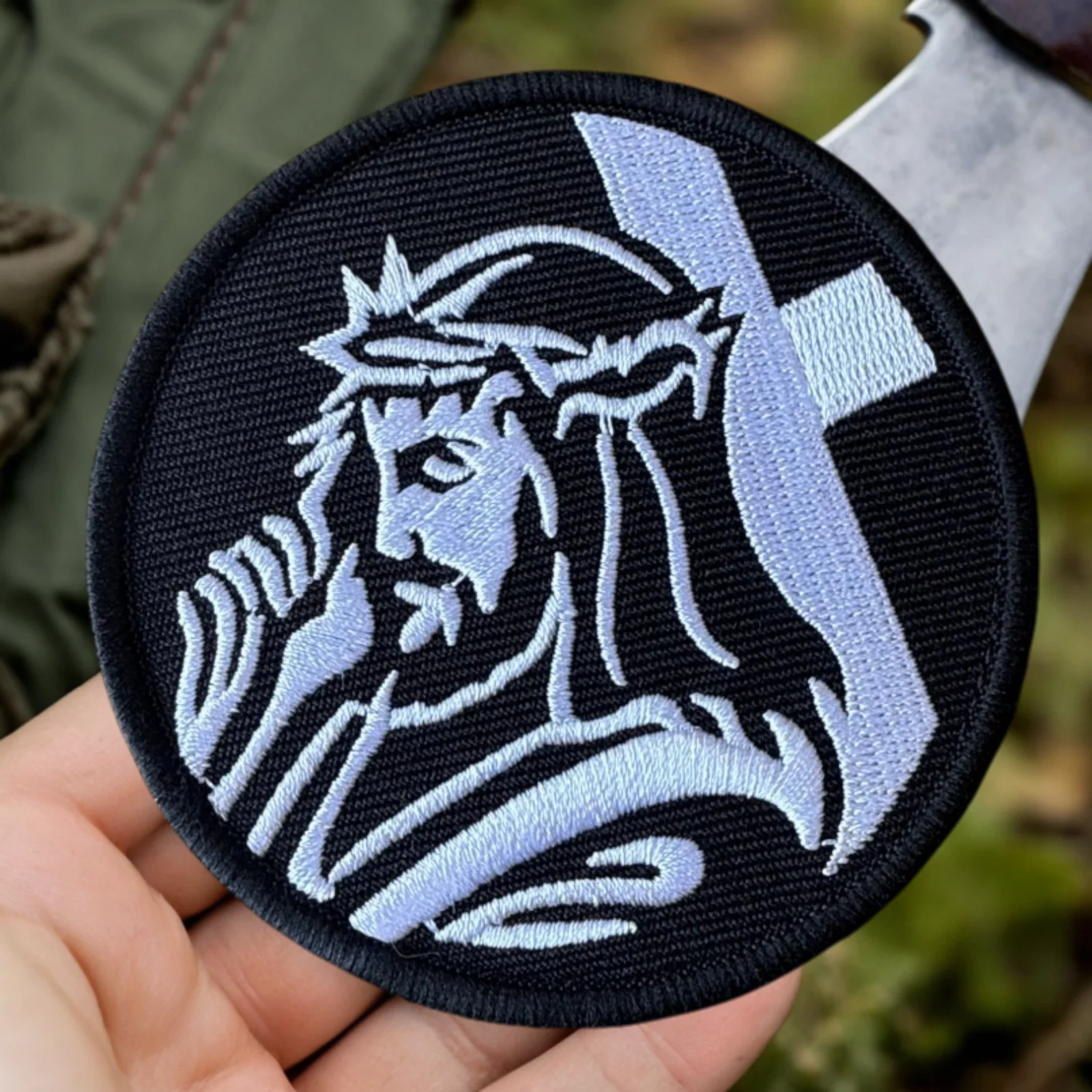 Parche bordado de Jesucristo con velcro para chaleco táctico - imagen 4