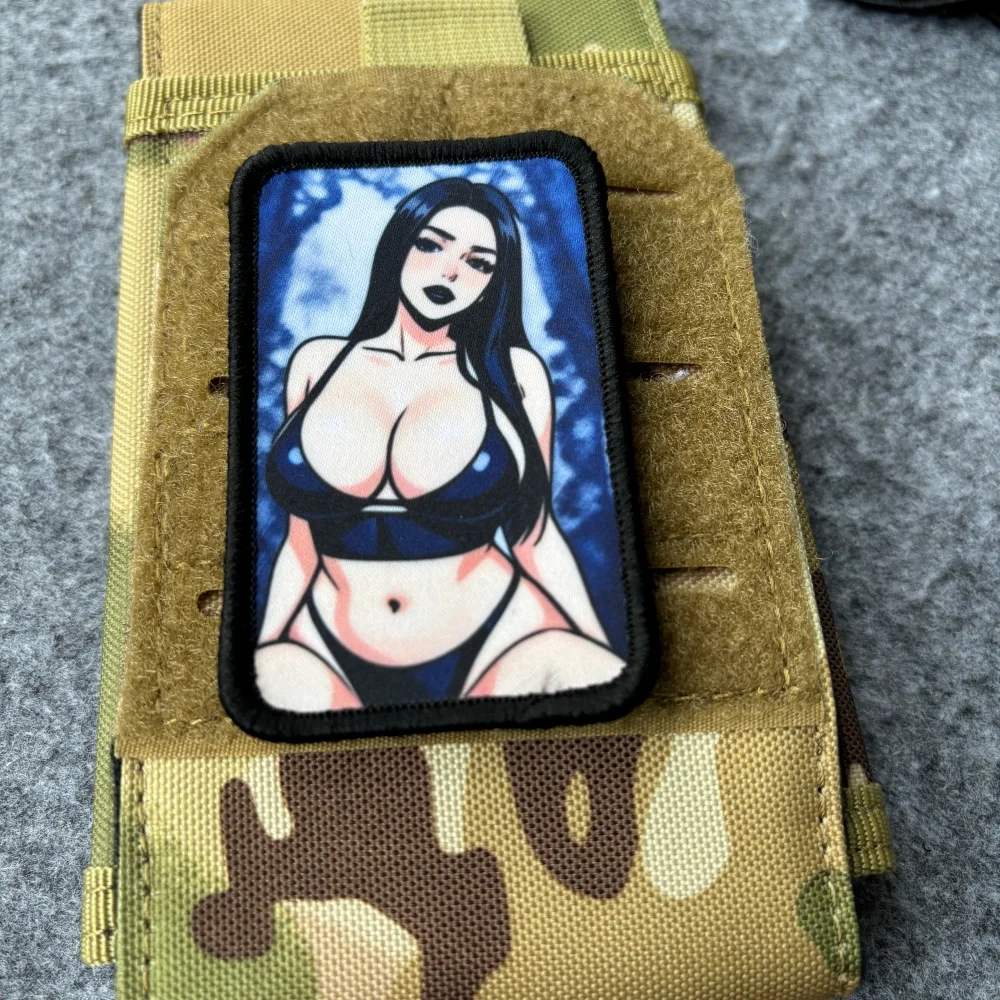 Parche táctico anime sensual con velcro, para mochila y equipo - imagen 4