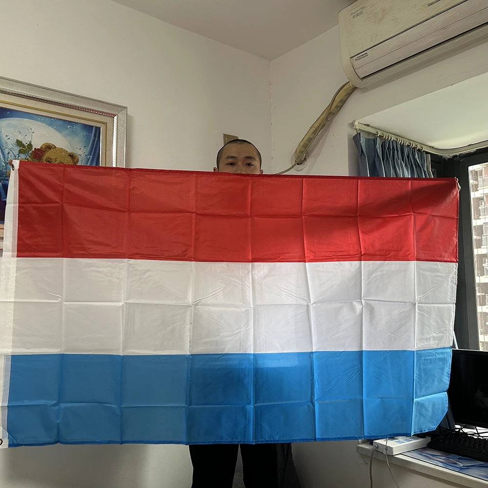 Bandera de Luxemburgo 90x150cm vista frontal