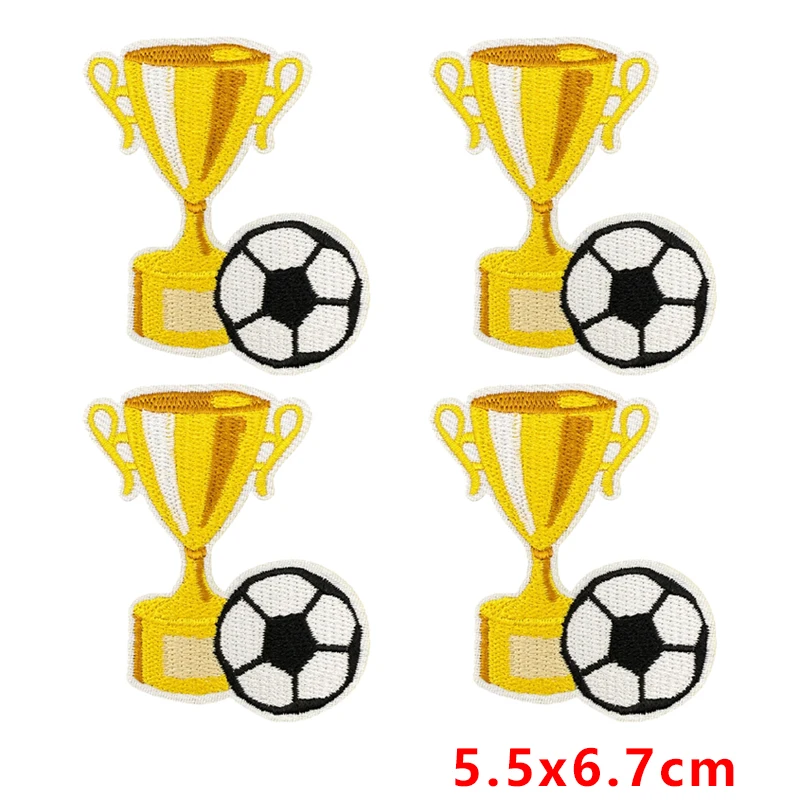 Parche termoadhesivo bordado fútbol para gorras y ropa - imagen 3