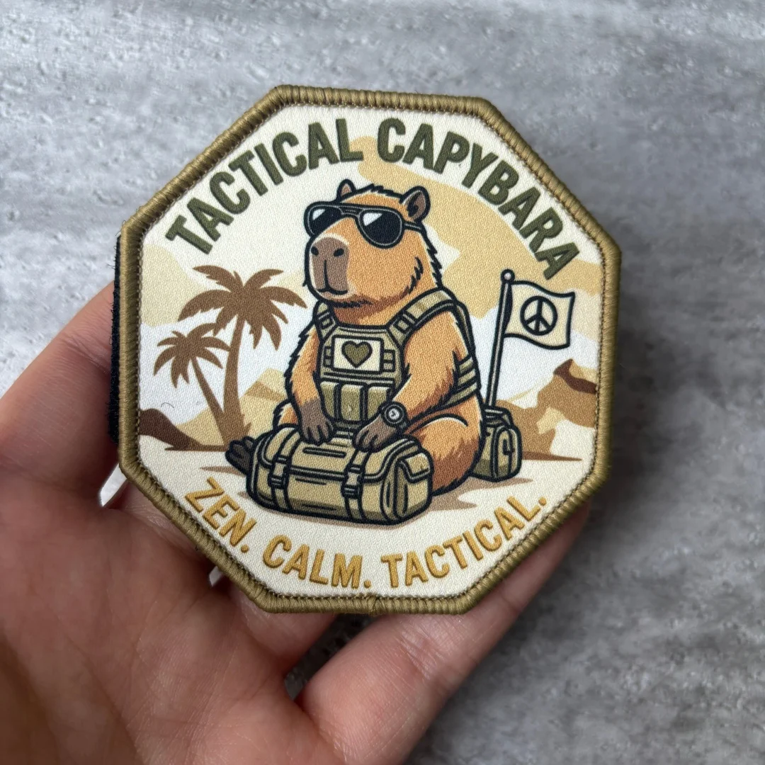 Parche táctico capibara zen sereno con velcro gancho y bucle - imagen 2