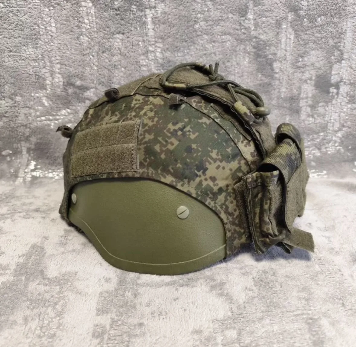 Casco táctico TOR ruso original con funda camuflaje EMR exterior - imagen 5