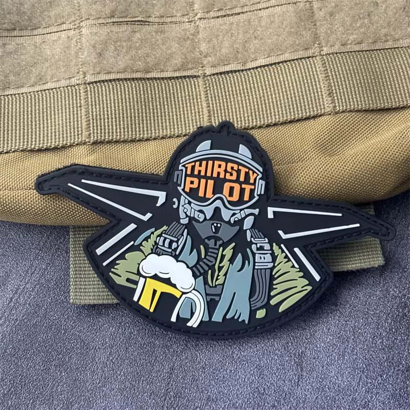 Thirsty Pilot Air Force Parche PVC 3D - Insignia táctica - imagen 2