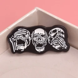 Pin de esmalte calavera gótica punk, broche esqueleto para Halloween
