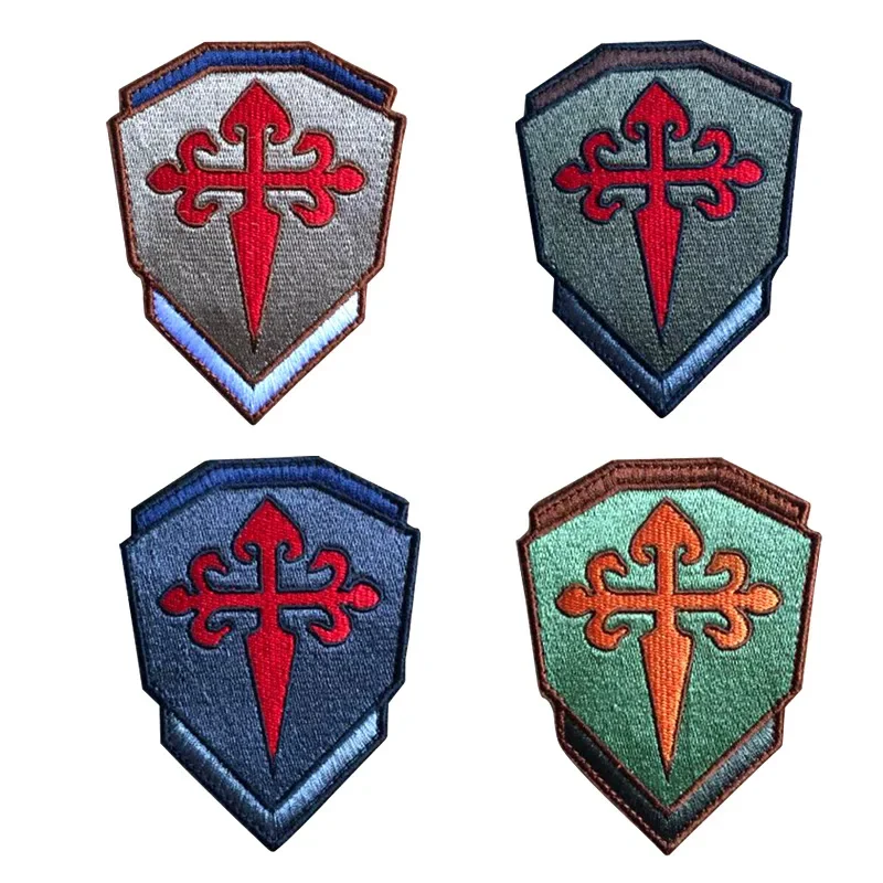 Parche táctico bordado escudo Cruz Católica de Santiago, velcro - imagen 2