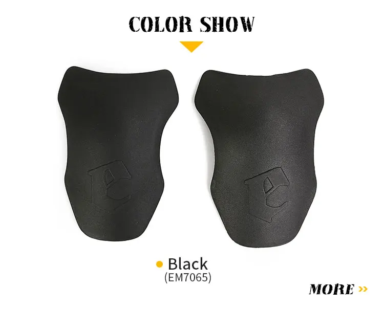 Rodilleras Emersongear en posición de uso táctico