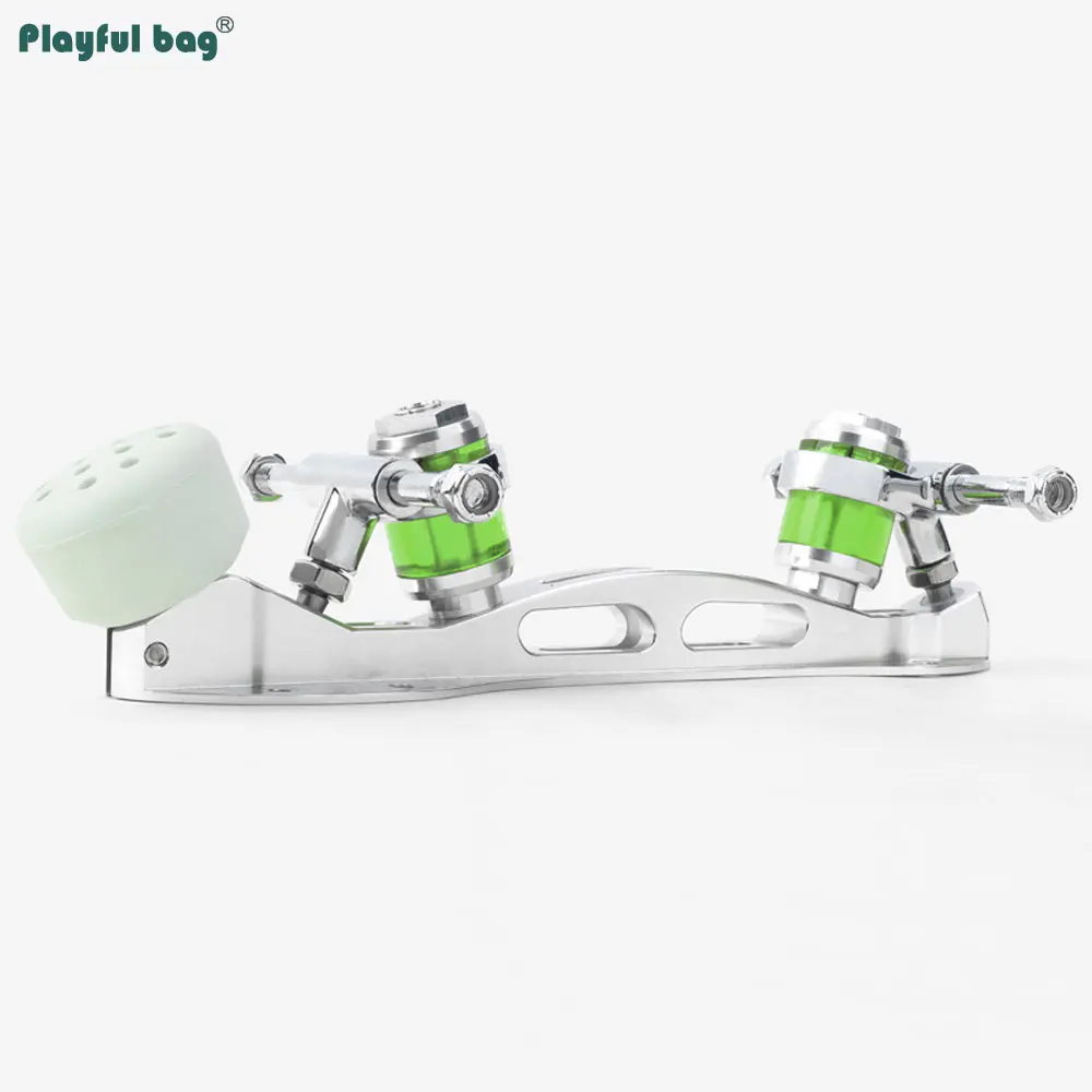 Patines tácticos de cuatro ruedas con soporte integrado para movilidad - imagen 3