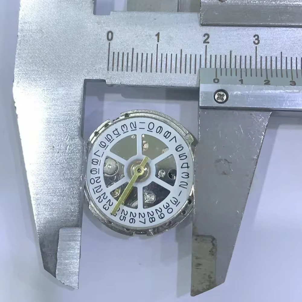 Pieza repuesto fecha modificada Reloj 8205 8215 movimiento automático - imagen 4
