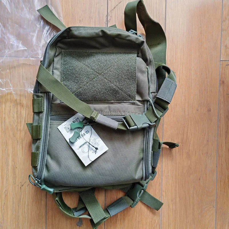 Mochila táctica para exteriores con doble sujeción de botella de agua - imagen 5