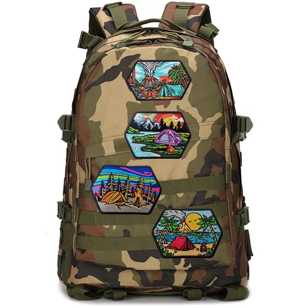 Parche velcro hexagonal bordado paisaje artico para mochila tactica - imagen 4