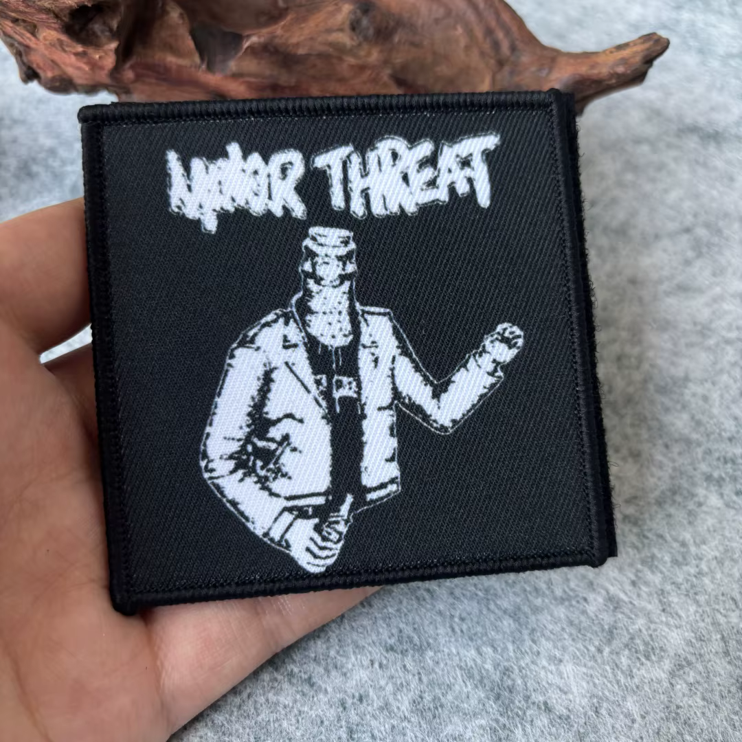 Parche táctico impreso amenaza menor – Brazalete MOLLE con velcro - imagen 4