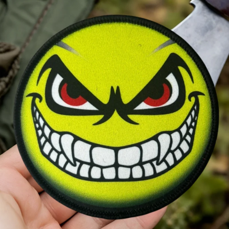 Parche táctico cara sonriente malvada – moral con gancho y bucle - imagen 5