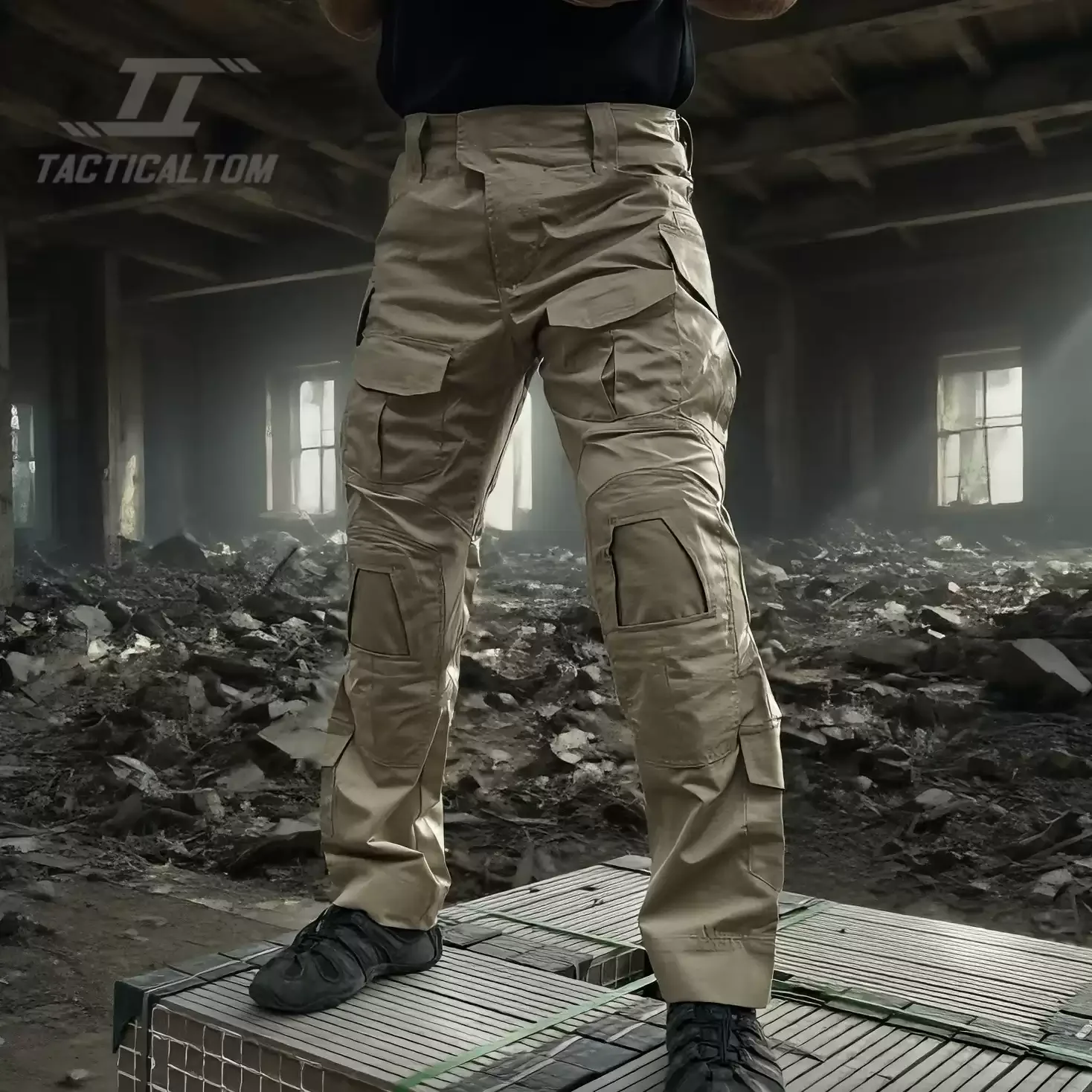Pantalones tácticos exteriores Khaki con rodilleras integradas - imagen 4