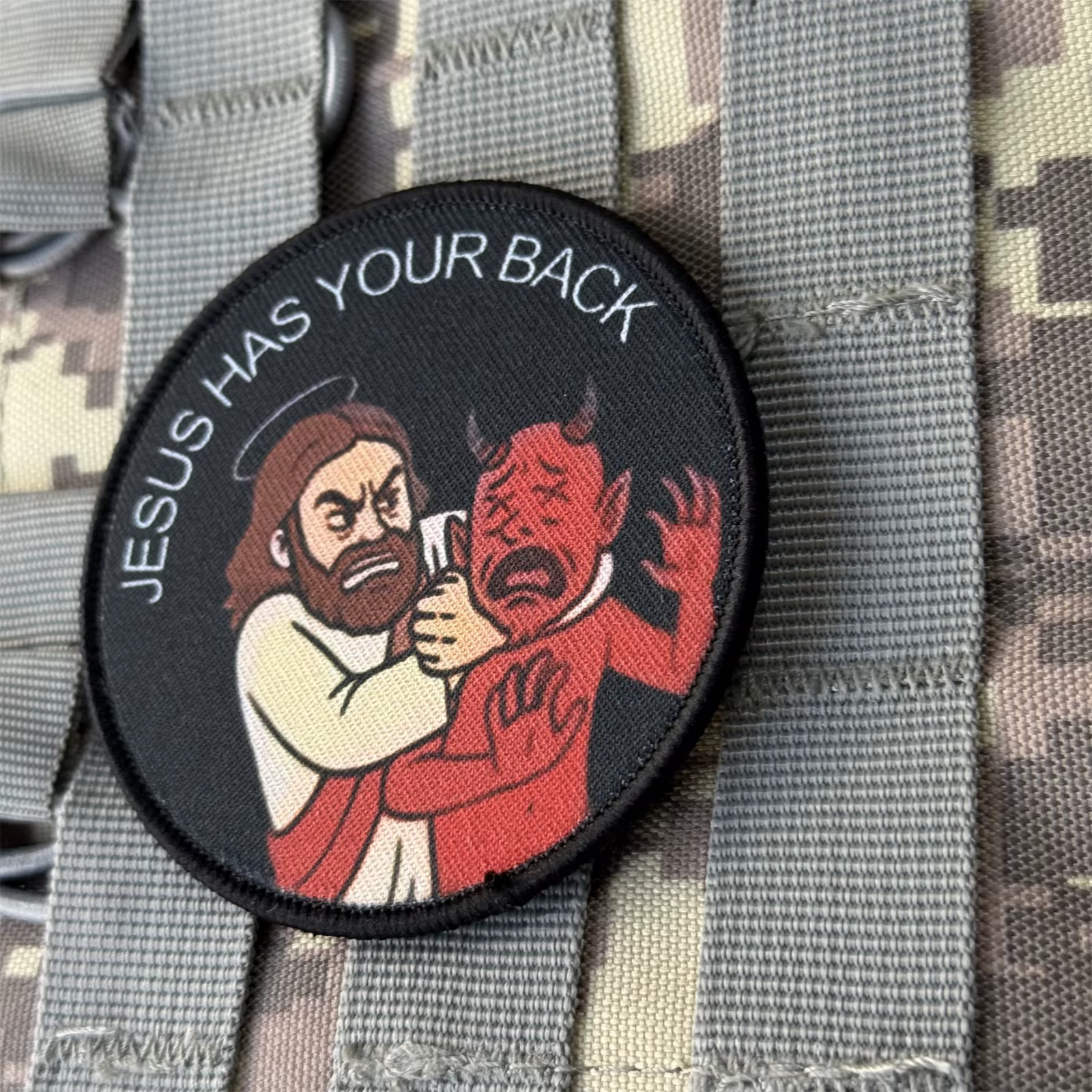 Parche moral táctico Jesús tiene tu espalda – Brazalete impreso - imagen 5