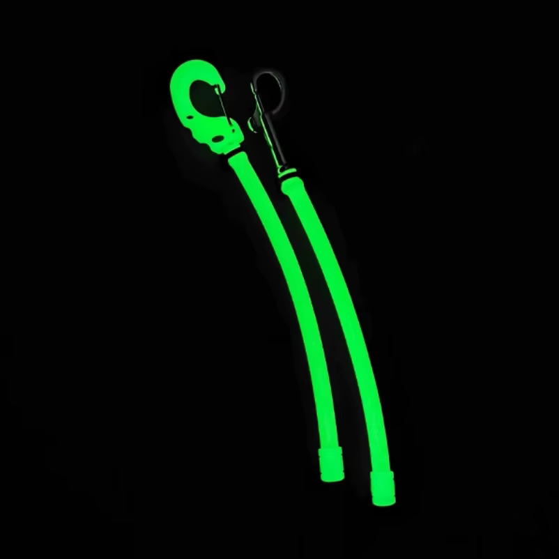 Hebilla táctica luminosa colgante ajustable para exterior
