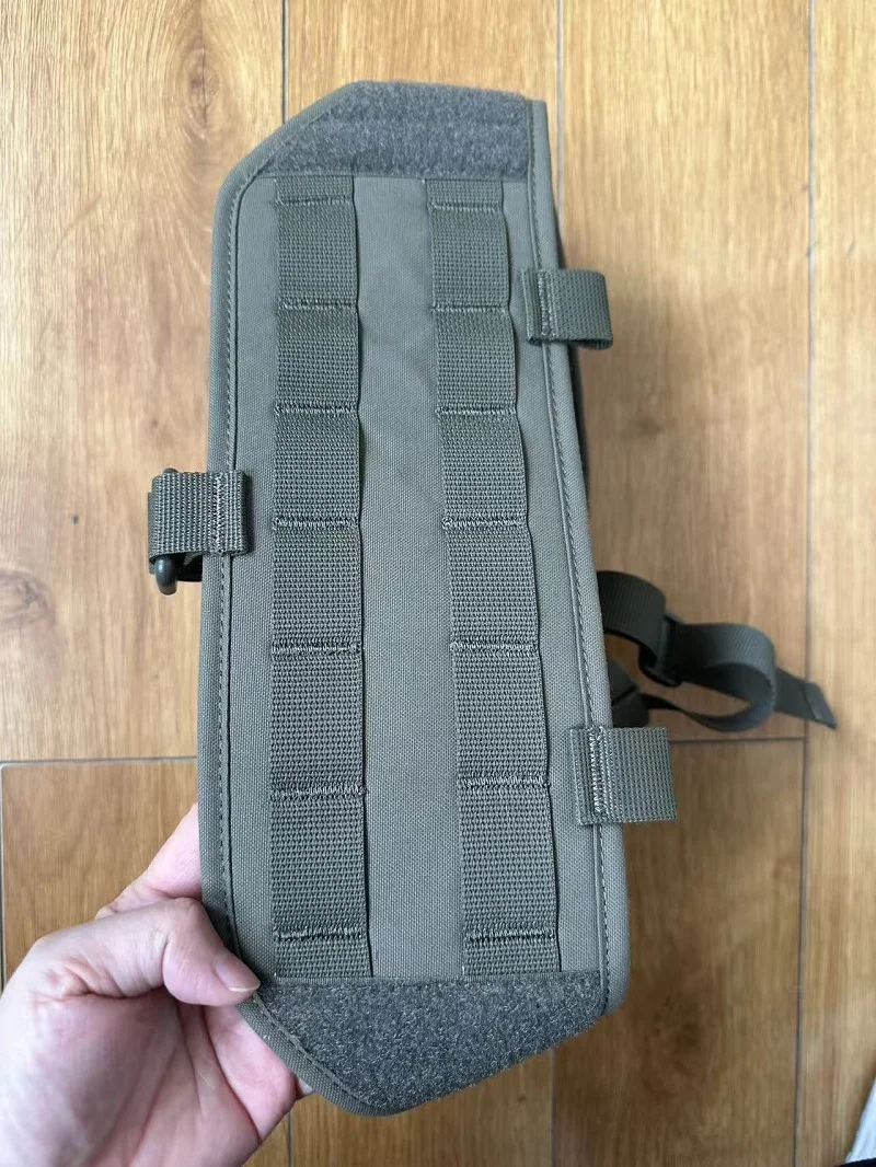 Detalle del modelo deportivo cruzado