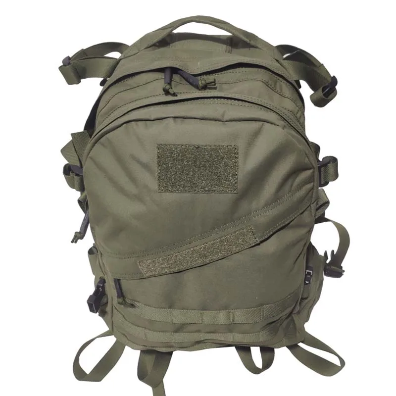 Mochila en uso para senderismo