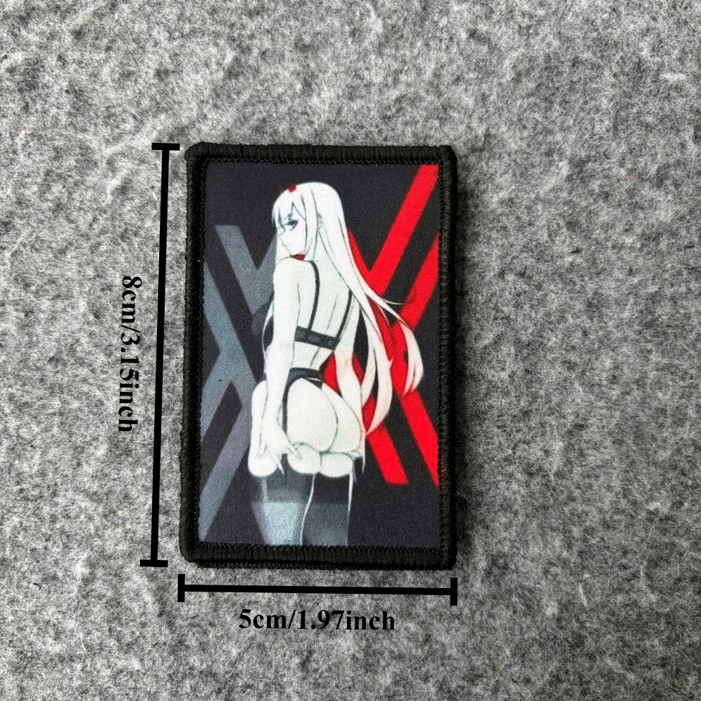 Detalle del diseño impreso del parche Zero Two