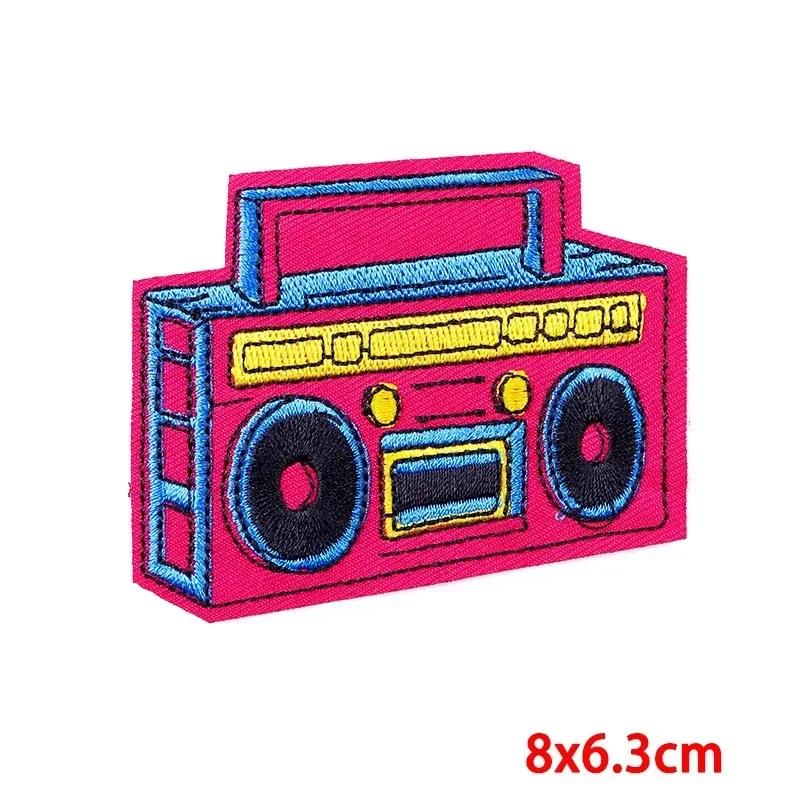 Parche bordado retro cassette de radio para planchar y coser - imagen 3