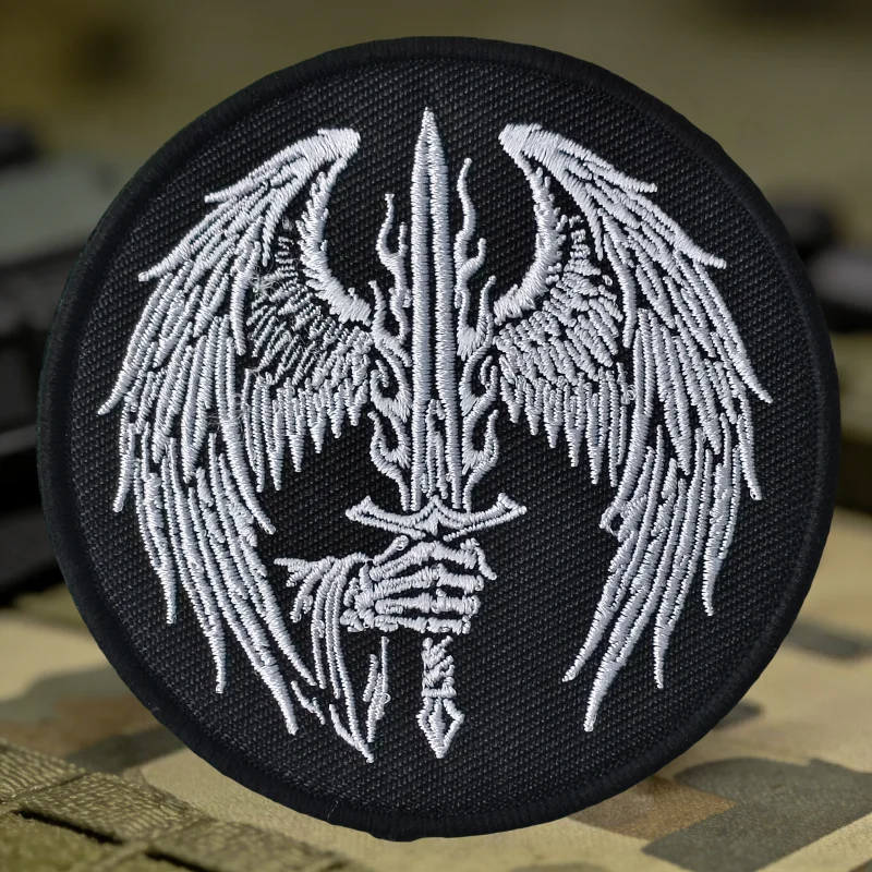 Parche táctico bordado espada de ángel con velcro para ropa - imagen 5