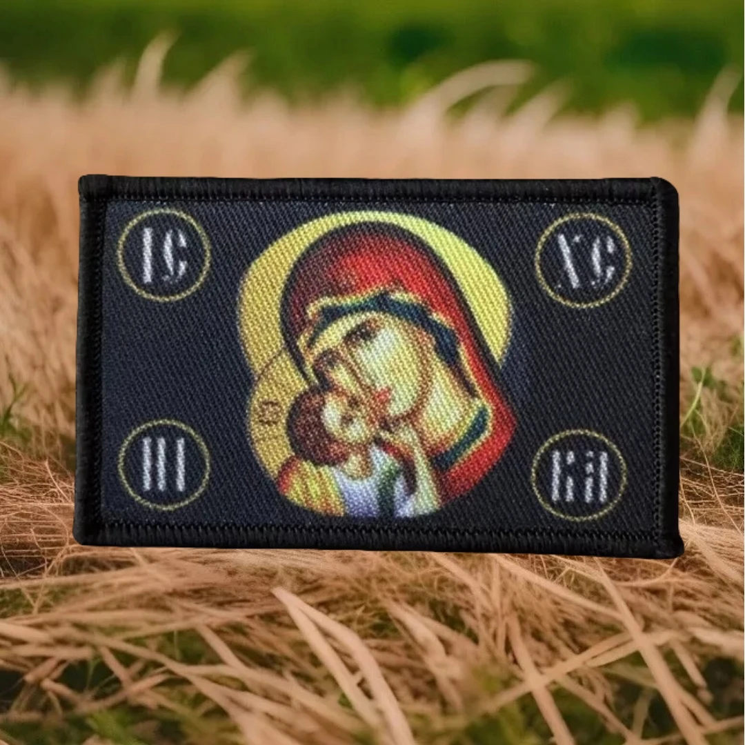 Parche táctico militar Madonna con velcro para mochila - imagen 2
