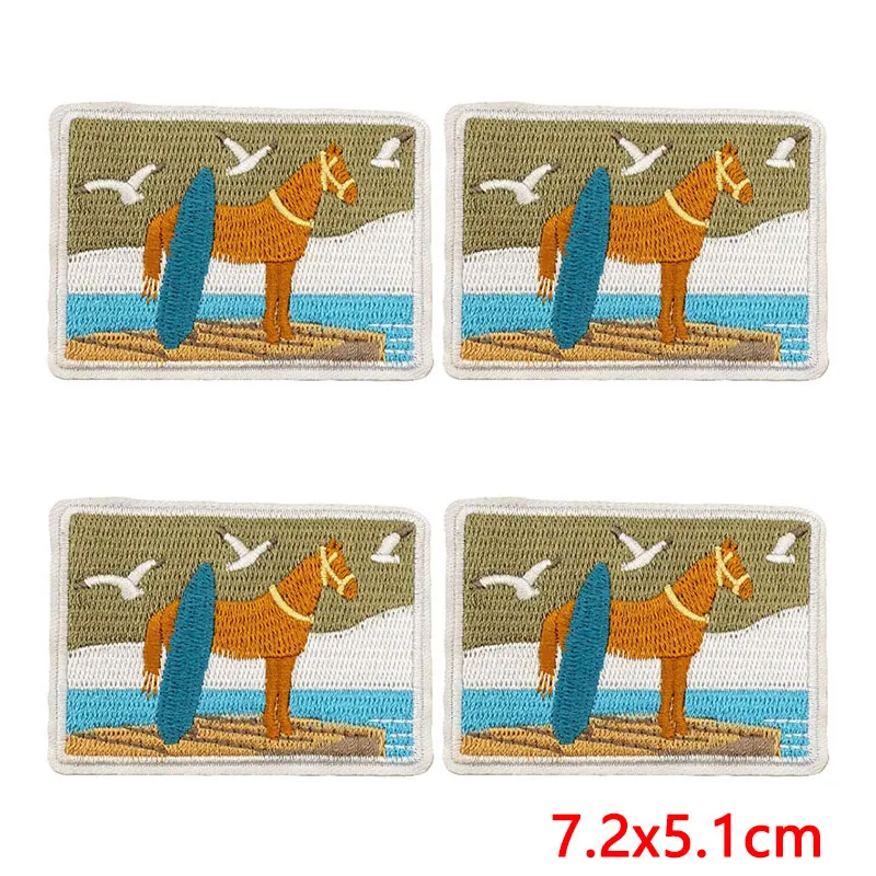 Parche bordado termoizable caballito surf con concha estilo vaquero - imagen 2