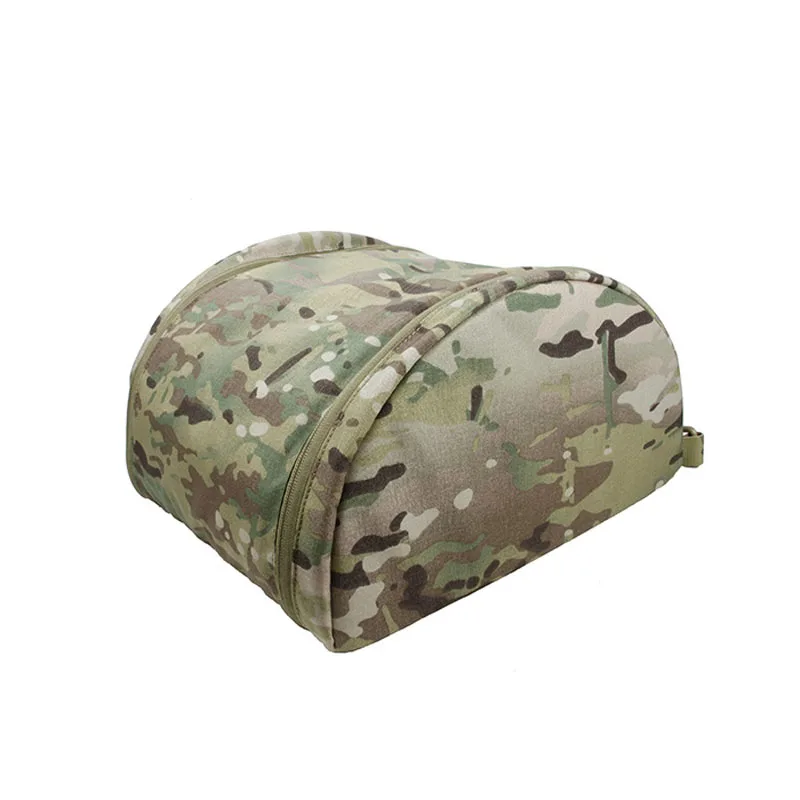 Bolso de gran capacidad en formato compacto