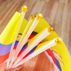Bandera de Ecuador con asta plástica para eventos deportivos