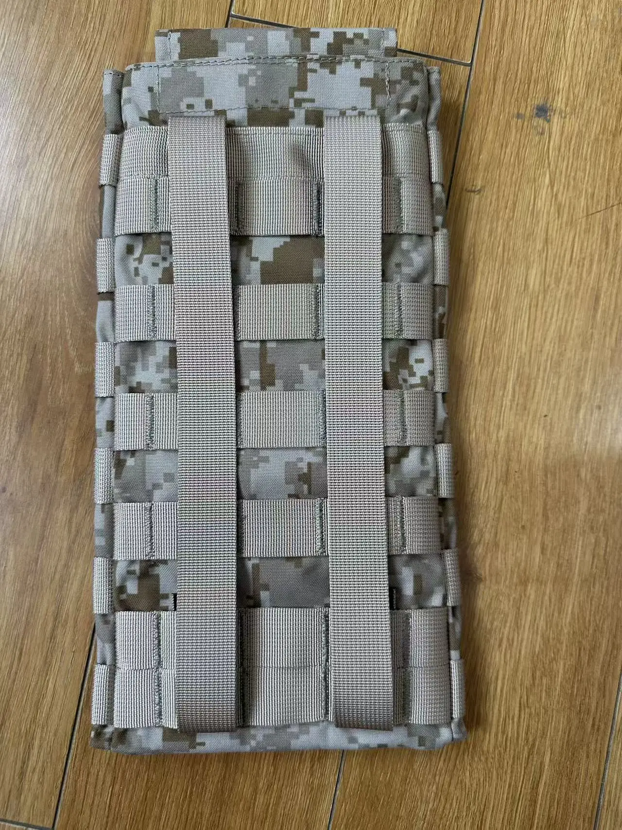 Bolsa de hidratación MOLLE AOR1 para aire libre y trekking - imagen 5
