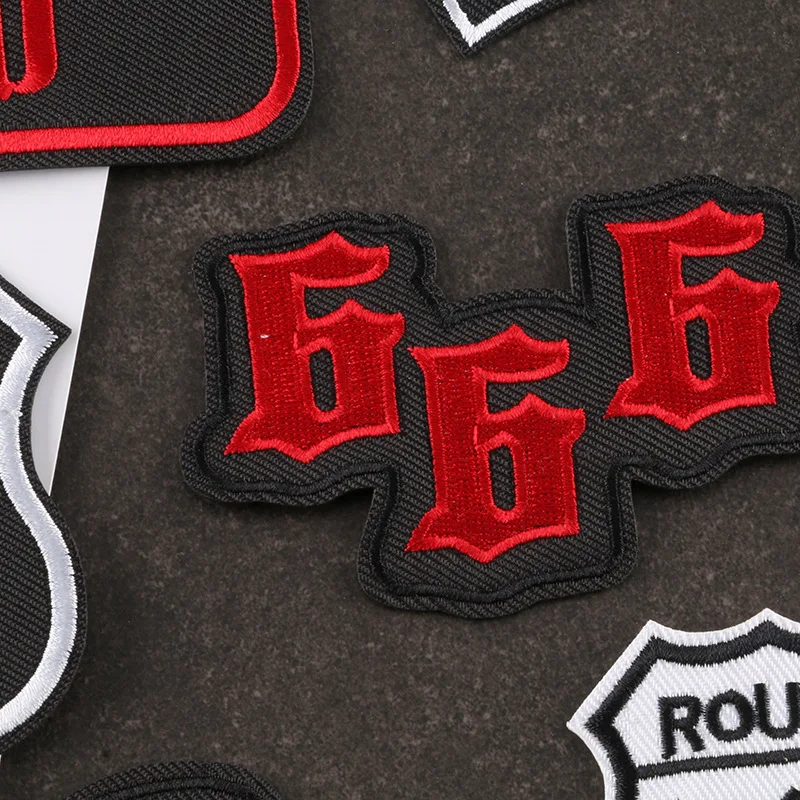 Parche termoadhesivo bordado emblema Marca de la Bestia para gorra - imagen 5
