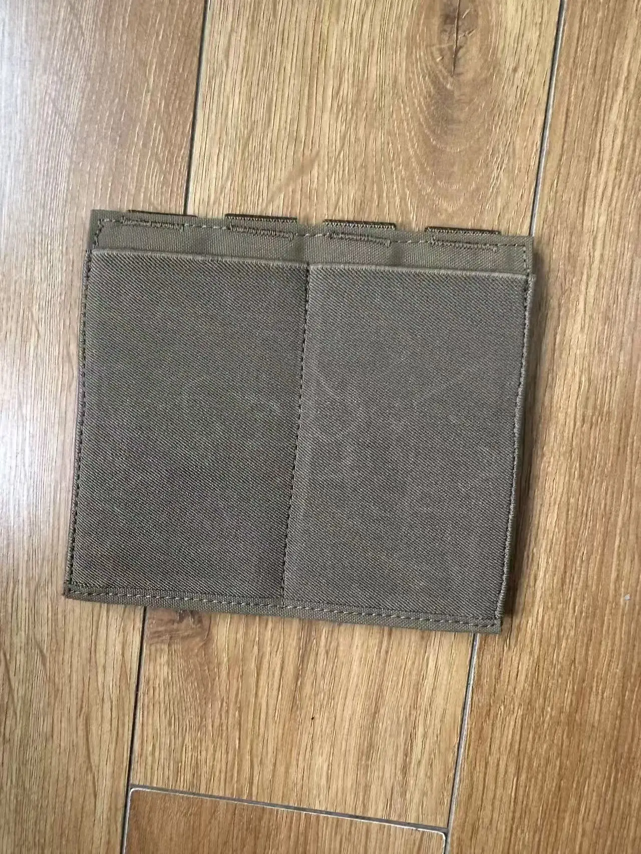 Porta cargadores elástico para 5.56 con sujeción segura y rápida - imagen 4