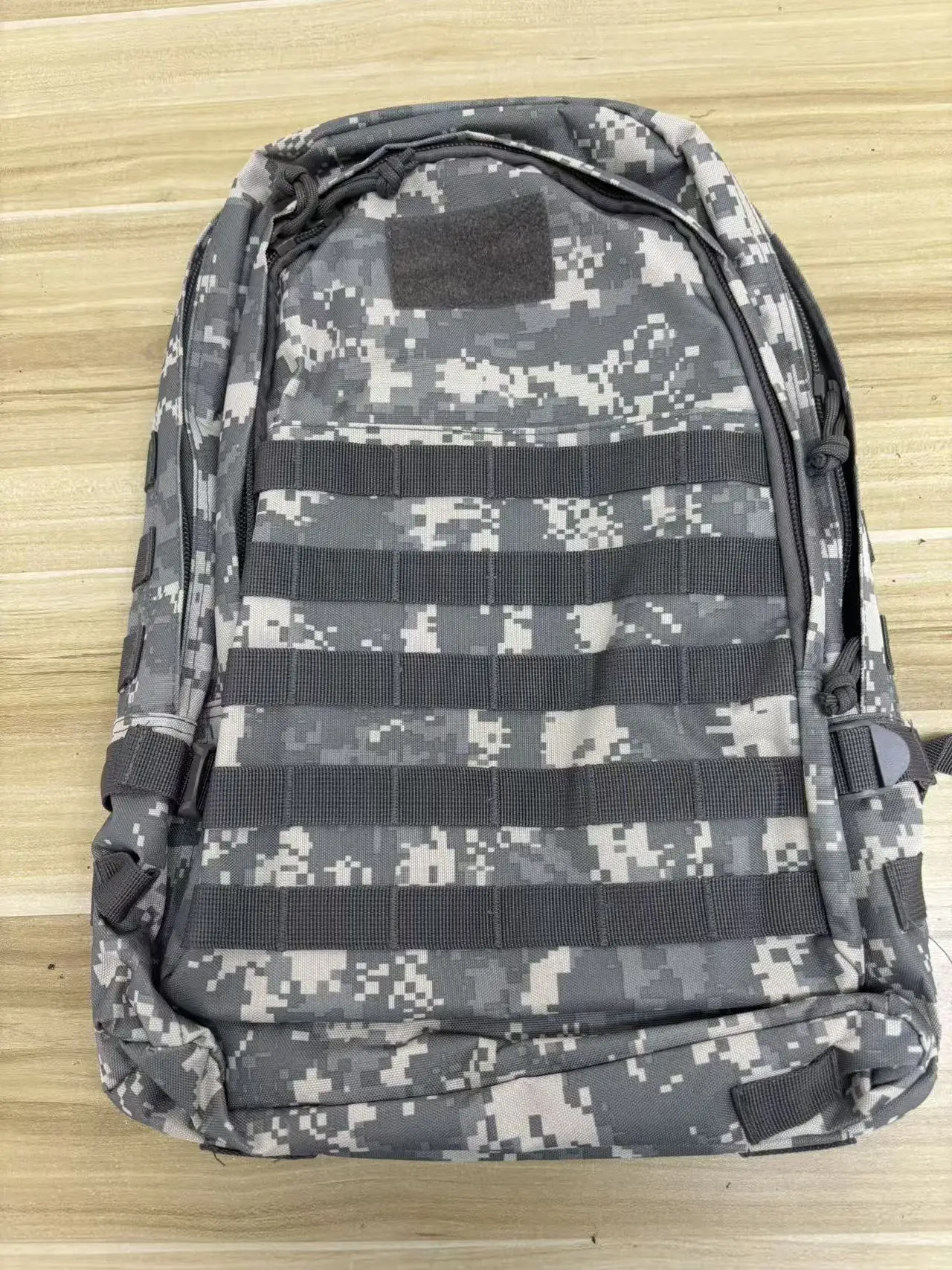 Mochila táctica impermeable multifuncional de doble hombro viaje