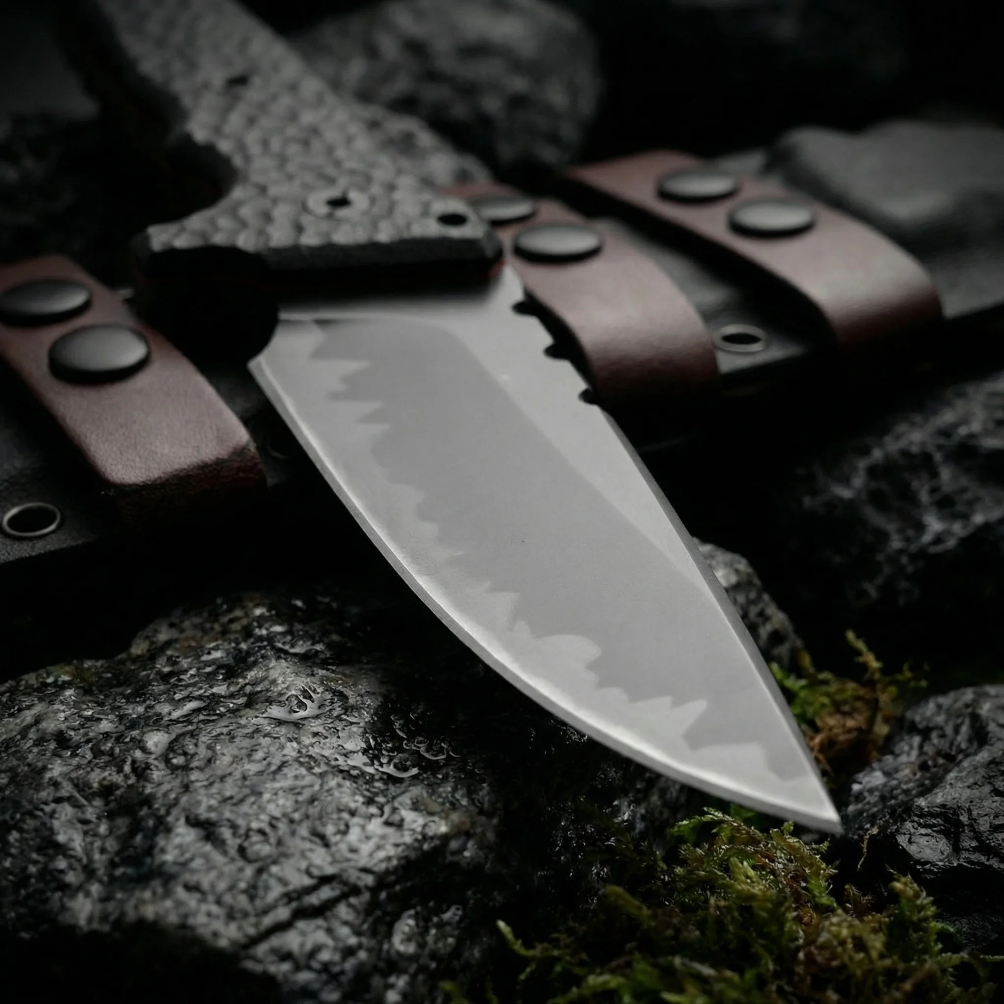 Cuchillo fijo táctico de acero para exteriores con funda - imagen 2
