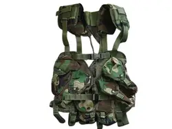 Chaleco táctico con bolso inclinado y sistema LC para exteriores