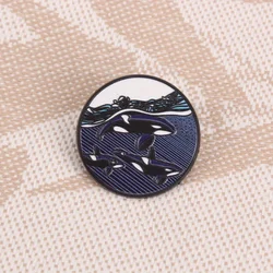 The Whale Lover broche esmaltado Orca Sea Wave para fans de ballenas