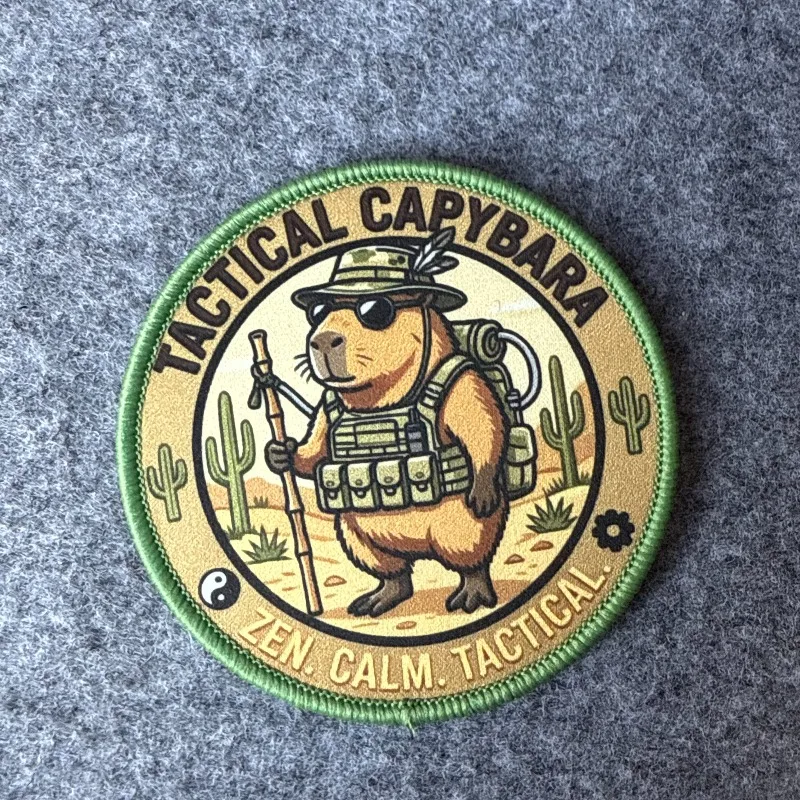 Parche táctico de velcro capibara desierto cactus para mochila - imagen 4