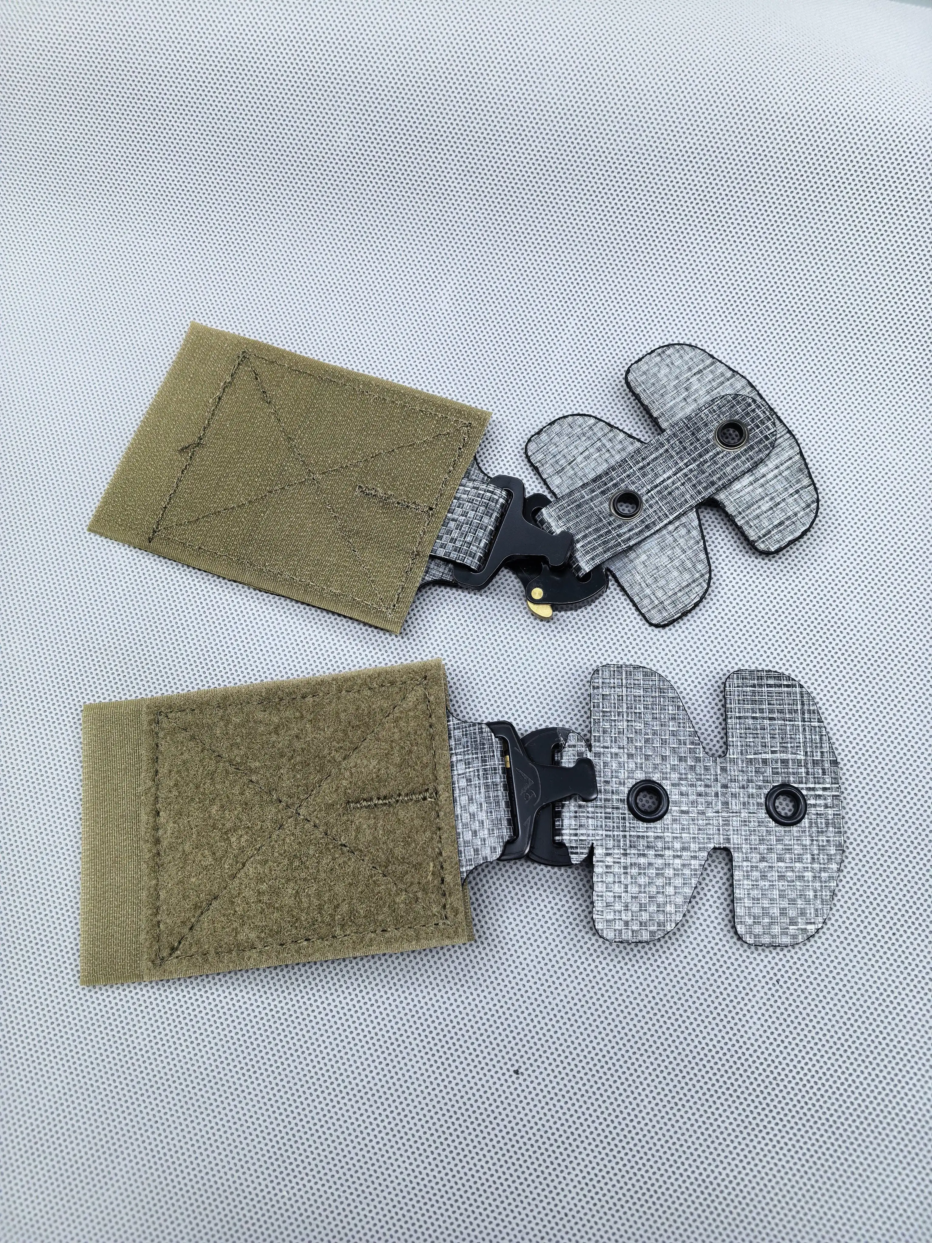 Kit Placas Laterales Tegris con Cierre Rápido para Chalecos Tácticos - imagen 3