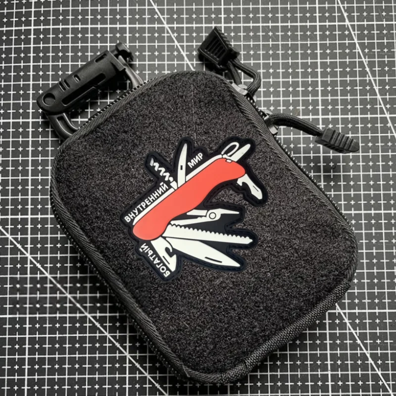 Parche táctico PVC cuchillo multifuncional insignia moral militar velcro - imagen 4