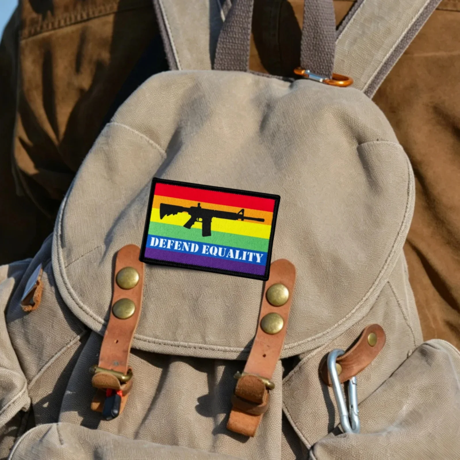 Parche táctico bandera arcoíris igualdad – Insignia moral con sistema Velcro - imagen 2