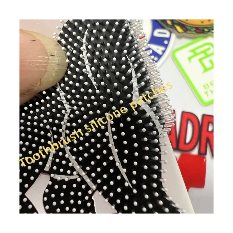 Parche termoadhesivo PVC de silicona para ropa con logotipo - imagen 3