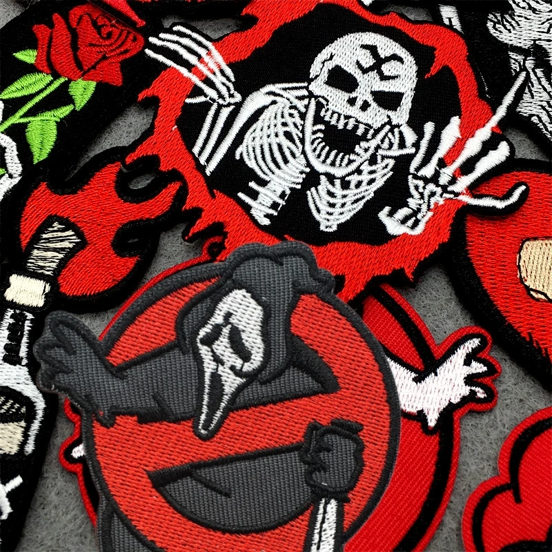 Parche bordado fantasma rojo táctico – Para chaleco MOLLE
