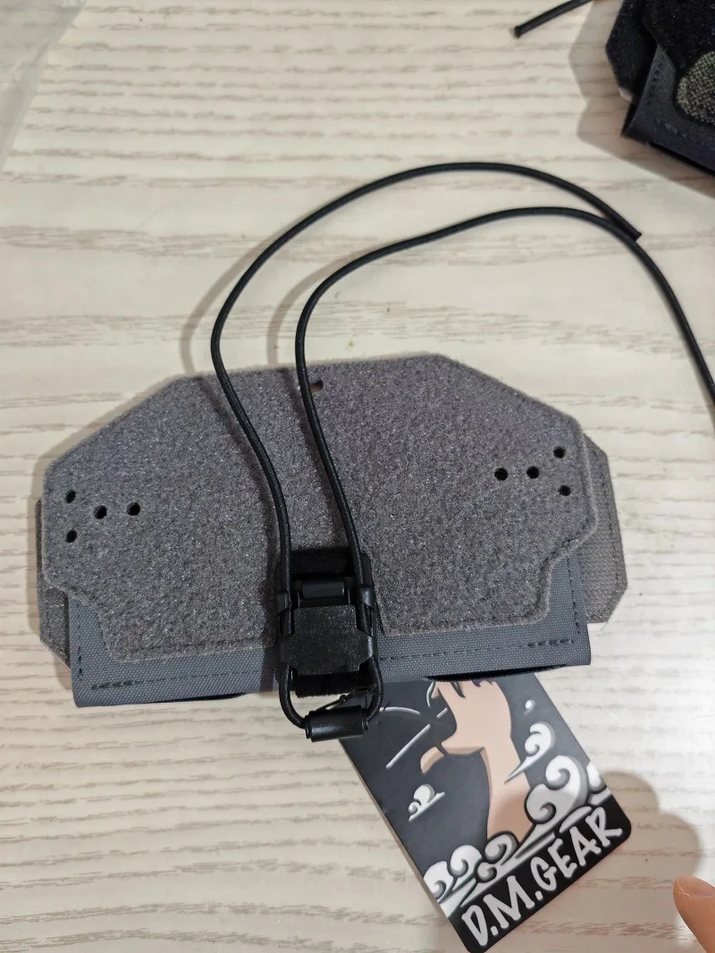 Soporte móvil táctico MOLLE magnético para smartphone - imagen 2