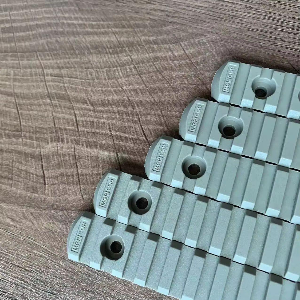 Element MLOK guardamanos nailon madera riel Picatinny ajustable - imagen 5