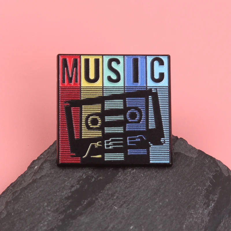 Pin música retro casete neón arcoíris – pieza audio vintage original - imagen 2