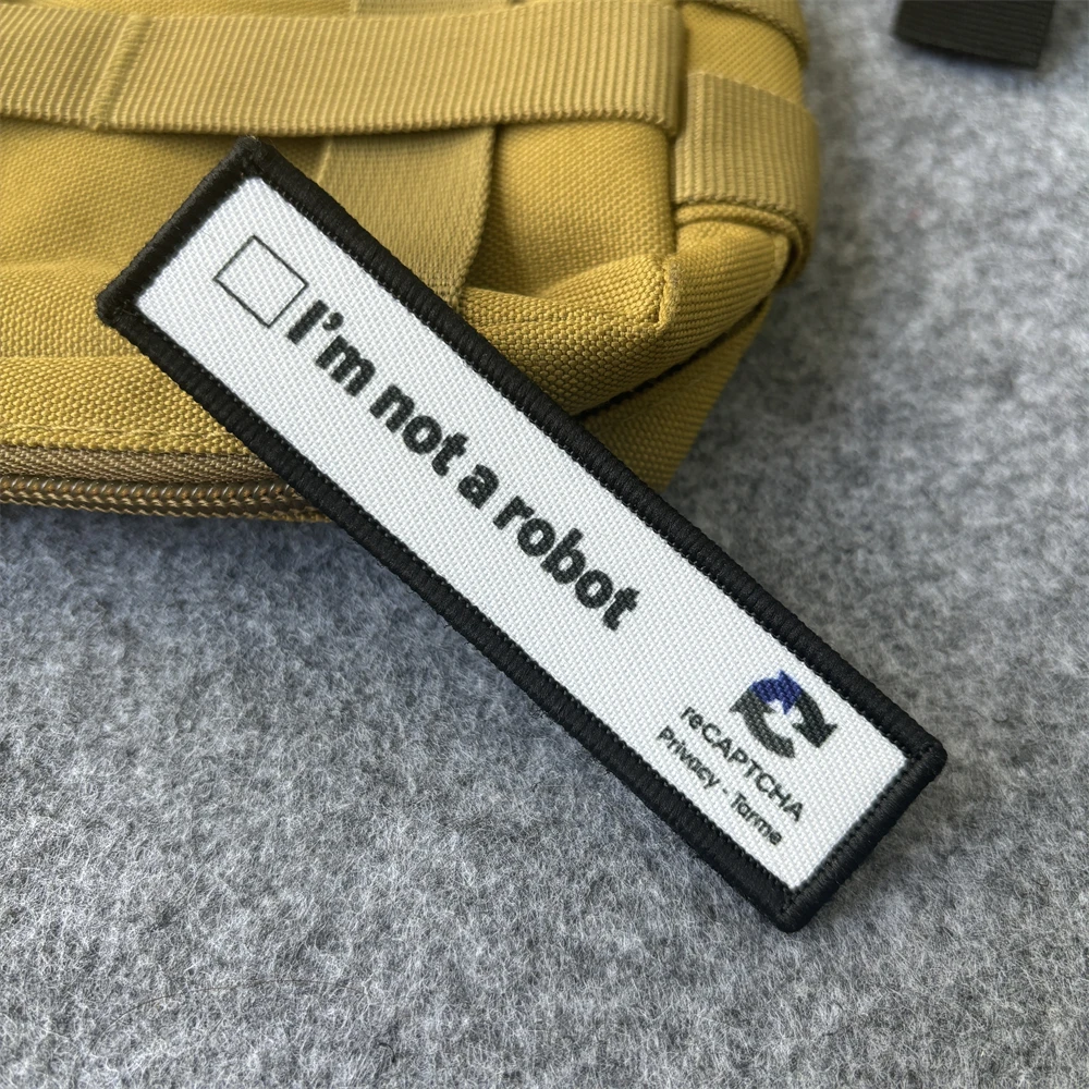 Parche táctico I'm Not A Robot – Insignia moral velcro para mochila