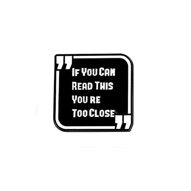 Pins esmaltados con frases motivacionales para equipamiento - imagen 4